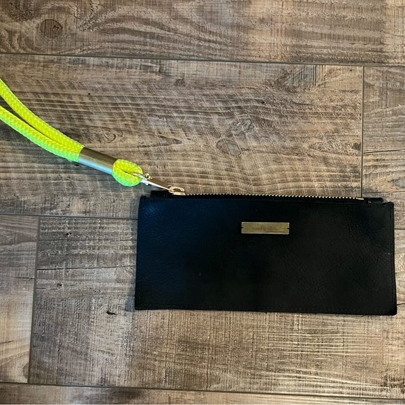 Wildwood Oyster Co. Clutch - Black with neon yellow wristlet. NWOT - Picture 5 of 5